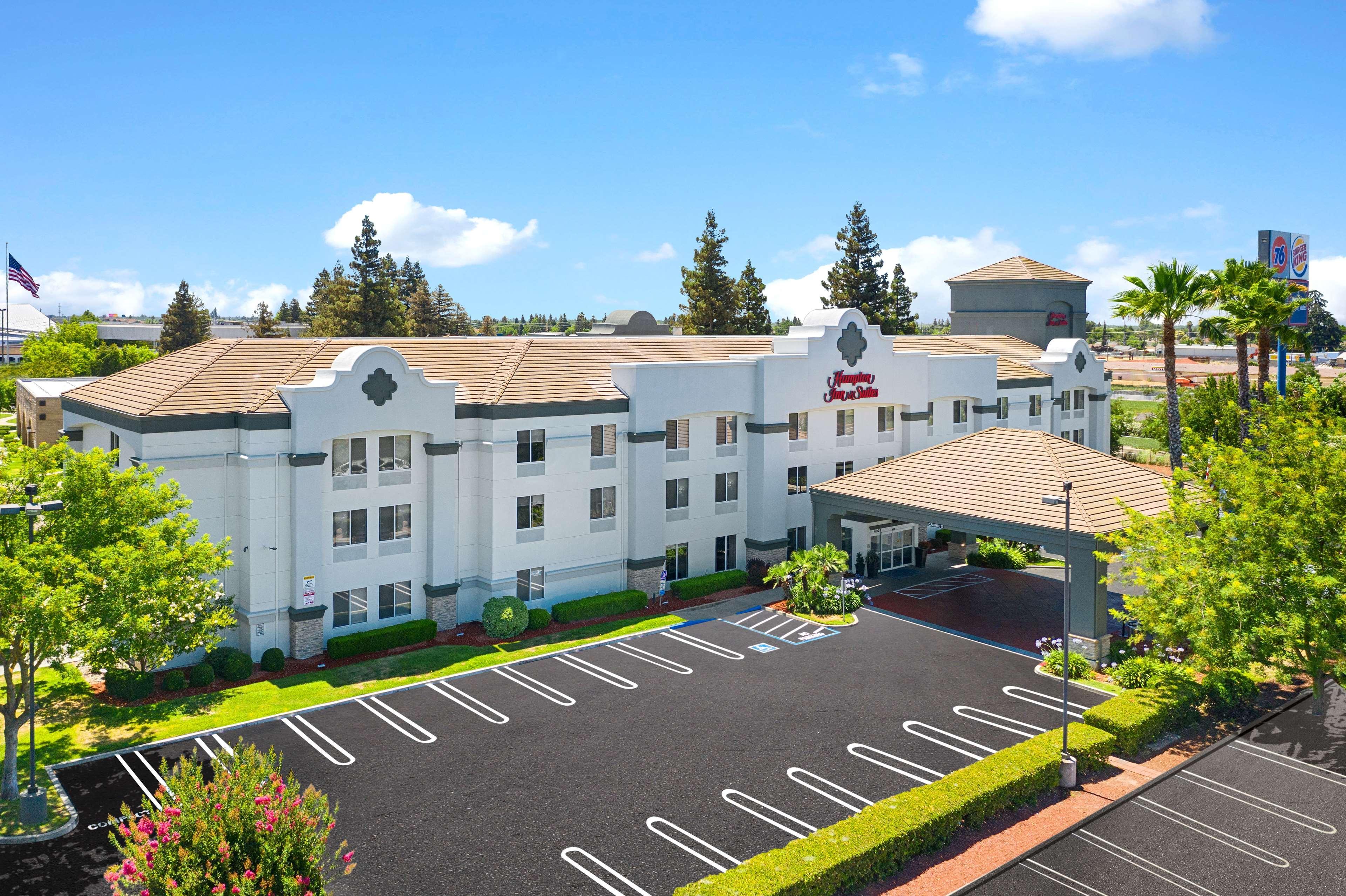 Hampton Inn & Suites Modesto - Salida Exterior photo