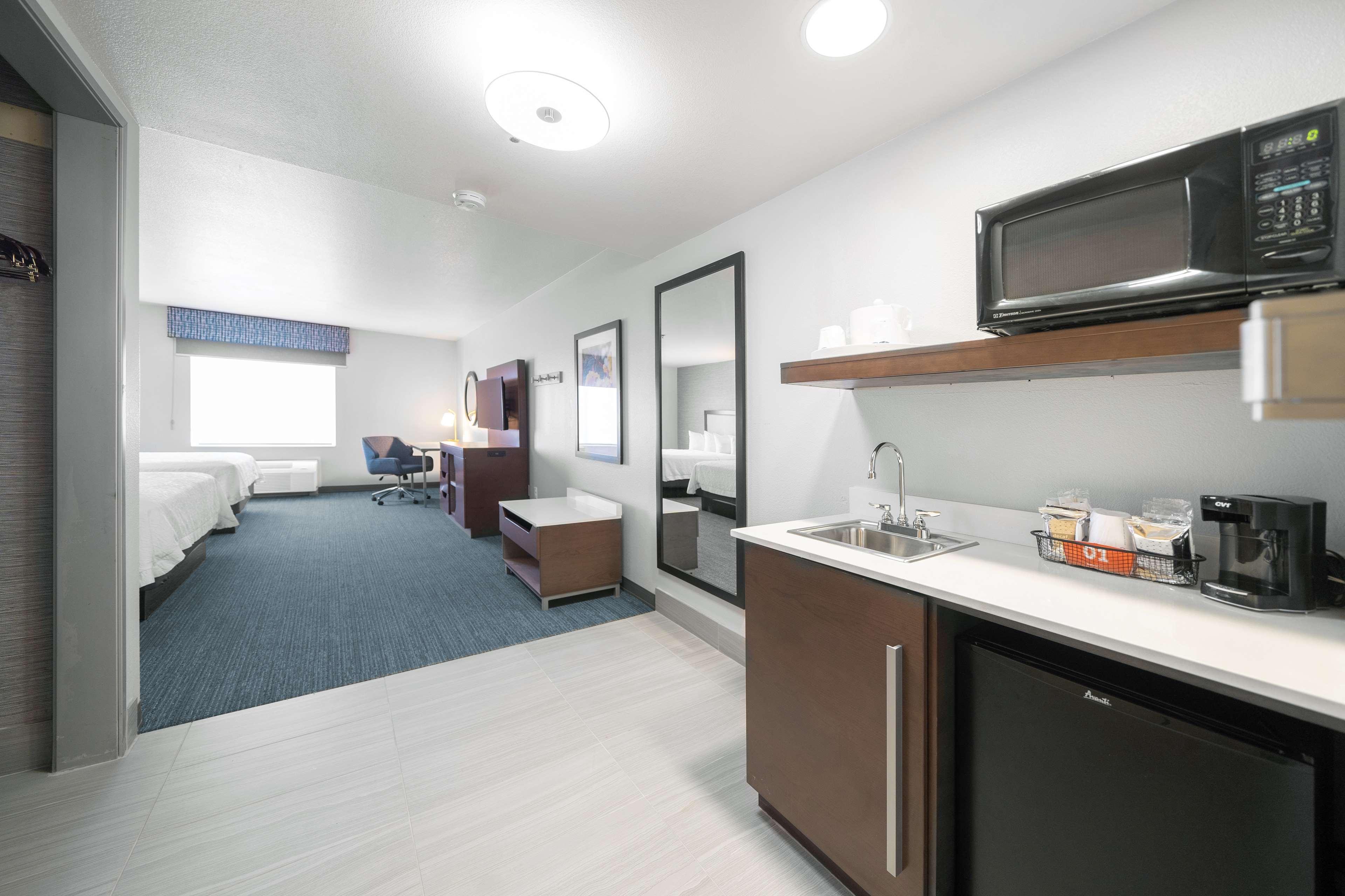 Hampton Inn & Suites Modesto - Salida Exterior photo