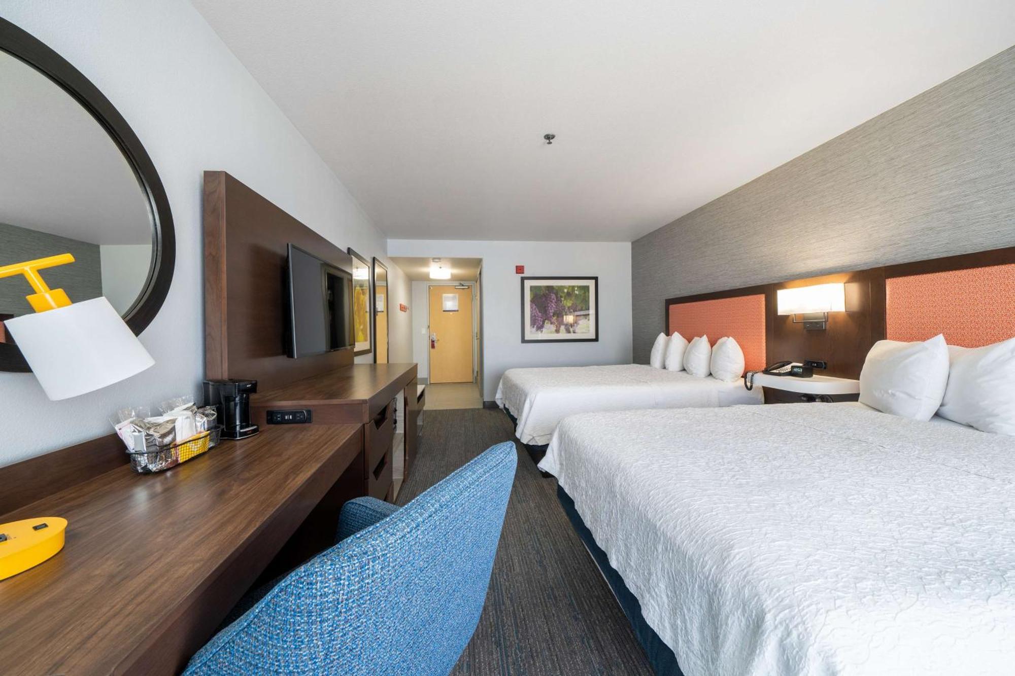 Hampton Inn & Suites Modesto - Salida Exterior photo